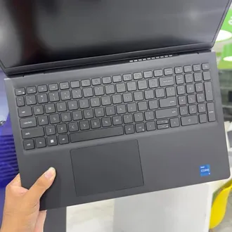 Dell Vostro/i3/RAM 8GB/SSD 512