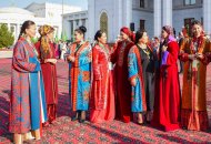 Aşgabatda II teatr festiwalynyň açylyş dabarasy geçirildi