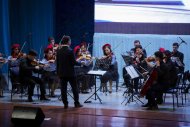Aşgabatda Tahyr Ataýewiň ýolbaşçylygyndaky orkestriň konserti geçirildi
