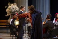 Aşgabatda Tahyr Ataýewiň ýolbaşçylygyndaky orkestriň konserti geçirildi