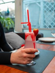 Altyn Paradise Garden: Keyifli bir yemek için en doğru adres