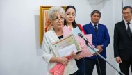 Dawid Aruşaýansyň suratlarynyň sergisinden fotoreportaž