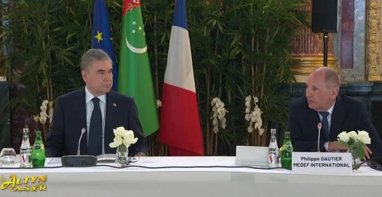Gurbanguly Berdimuhamedov named five priority areas of cooperation with France