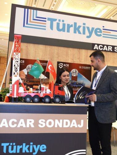 Aşkabat'ta düzenlenen ve Türk ihraç ürünlerinin yer aldığı fuar sona erdi