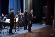 Aşgabatda Tahyr Ataýewiň ýolbaşçylygyndaky orkestriň konserti geçirildi