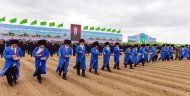 В Туркменистане начался сев хлопчатника