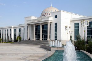 Türkmenistanda Ylymlar güni giňden belleniler
