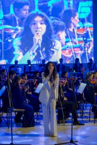 Aşgabatda Şarl Aznawuryň 100 ýyllygyna bagyşlanan baýramçylyk konserti geçirildi (FOTO)