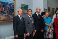 В Ашхабаде открылась персональная выставка художника-импрессиониста Шагылыча Атаева
