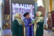 Фоторепортаж: В Туркменабате прошла национальная выставка узбекских товаров