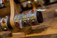 Miras Jewellery: siz barada sessiz gürrüň berjek şaý-sepler