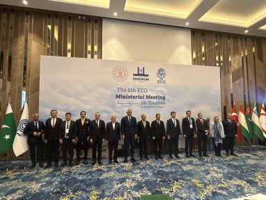 Türkmenistanyň medeniýet ministri Türkiýede YHG-nyň syýahatçylyk boýunça 6-njy ministrler mejlisine gatnaşdy