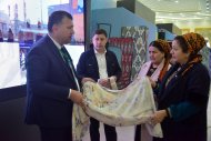 Фоторепортаж: В Туркменабате прошла национальная выставка узбекских товаров