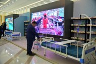 Фоторепортаж: В Туркменабате прошла национальная выставка узбекских товаров