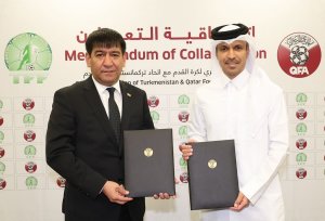 Türkmenistan ve Katar Futbol Federasyonları işbirliği anlaşması imzaladı