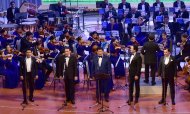 Fotoreportaž: Aşgabatda «Parahatçylyk sazy» atly festiwal tamamlandy