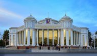 Фоторепортаж: В Ашхабаде состоялся концерт с участием итальянского дирижера